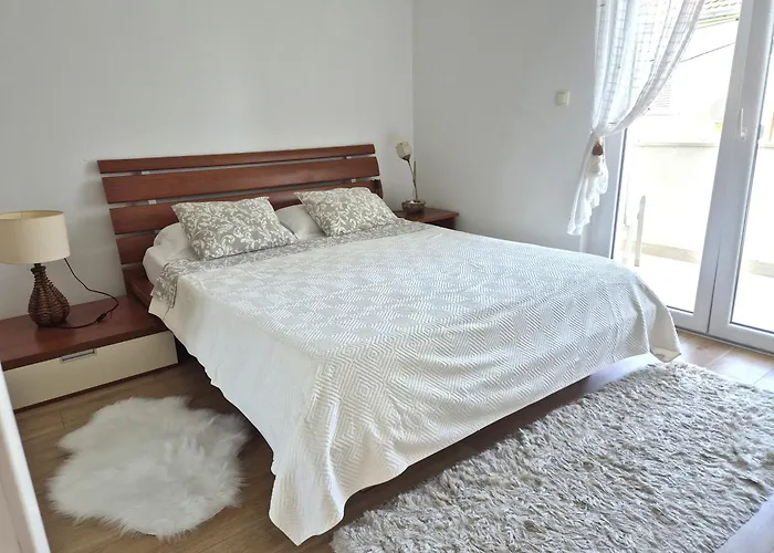 Deluxe Goya Apartmán