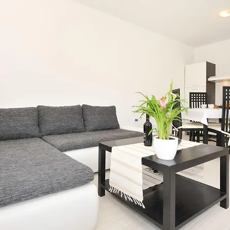 Deluxe Goya Apartment Zadar