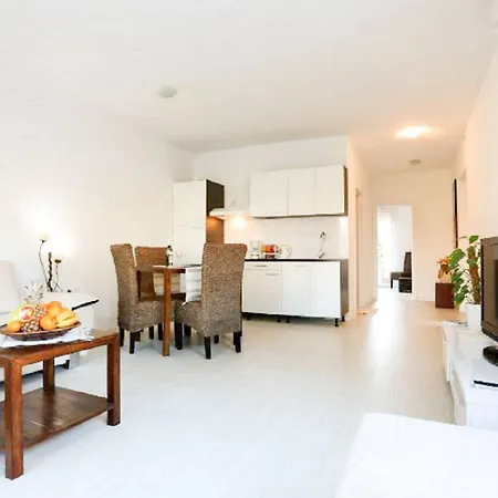 Deluxe Goya Apartment Zadar