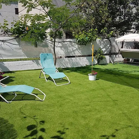 Deluxe Goya Apartment *